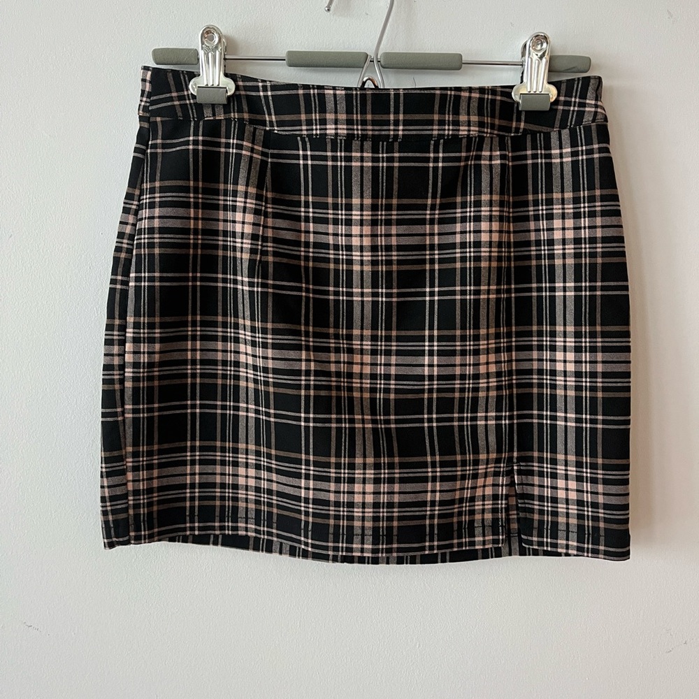 GARAGE - Black and Brown Tartan Plaid Mini Skirt, Size Large
